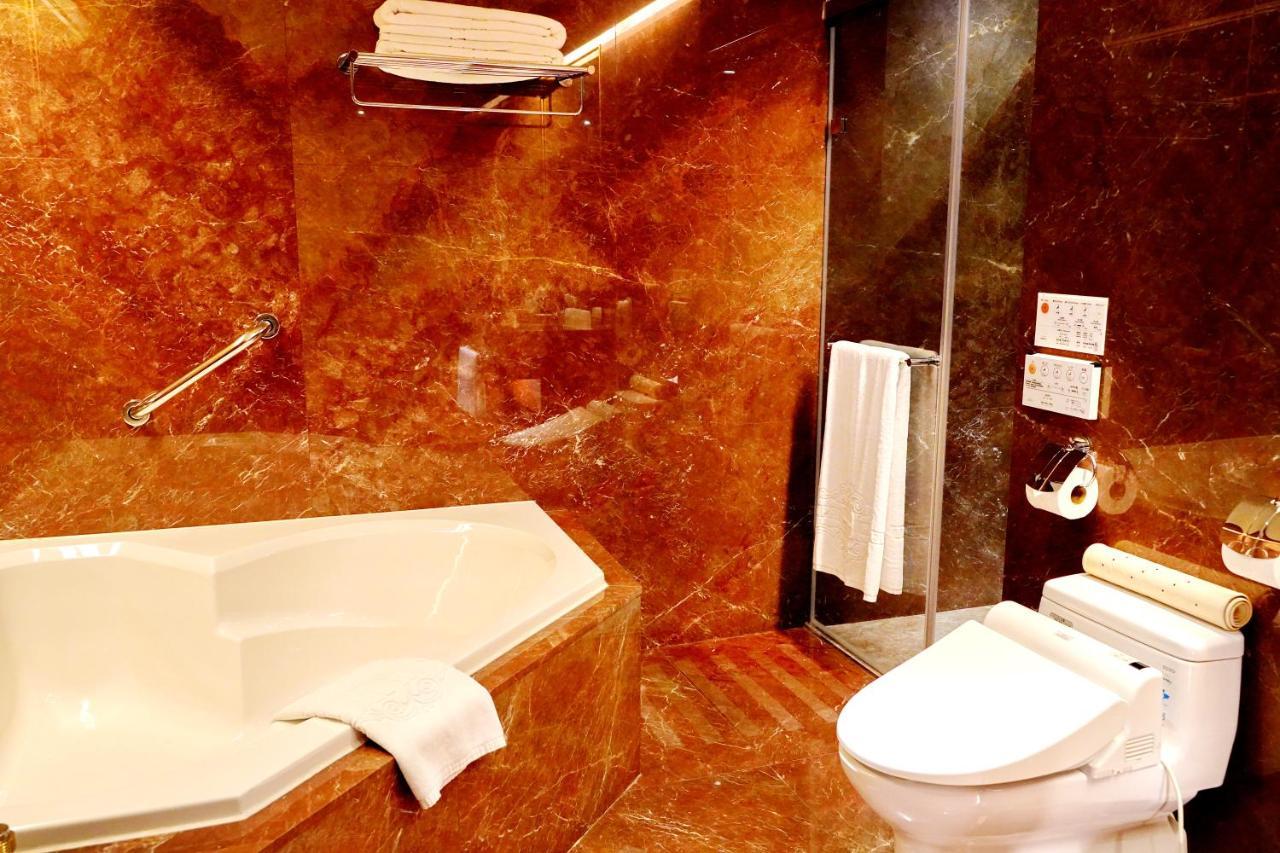 Hu House - Taipei Hotel Luaran gambar