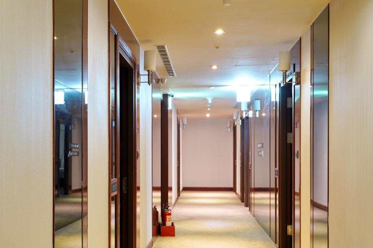 Hu House - Taipei Hotel Luaran gambar